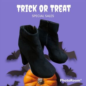 Forever 21 Women’s 10 Black high heel Ankle booties